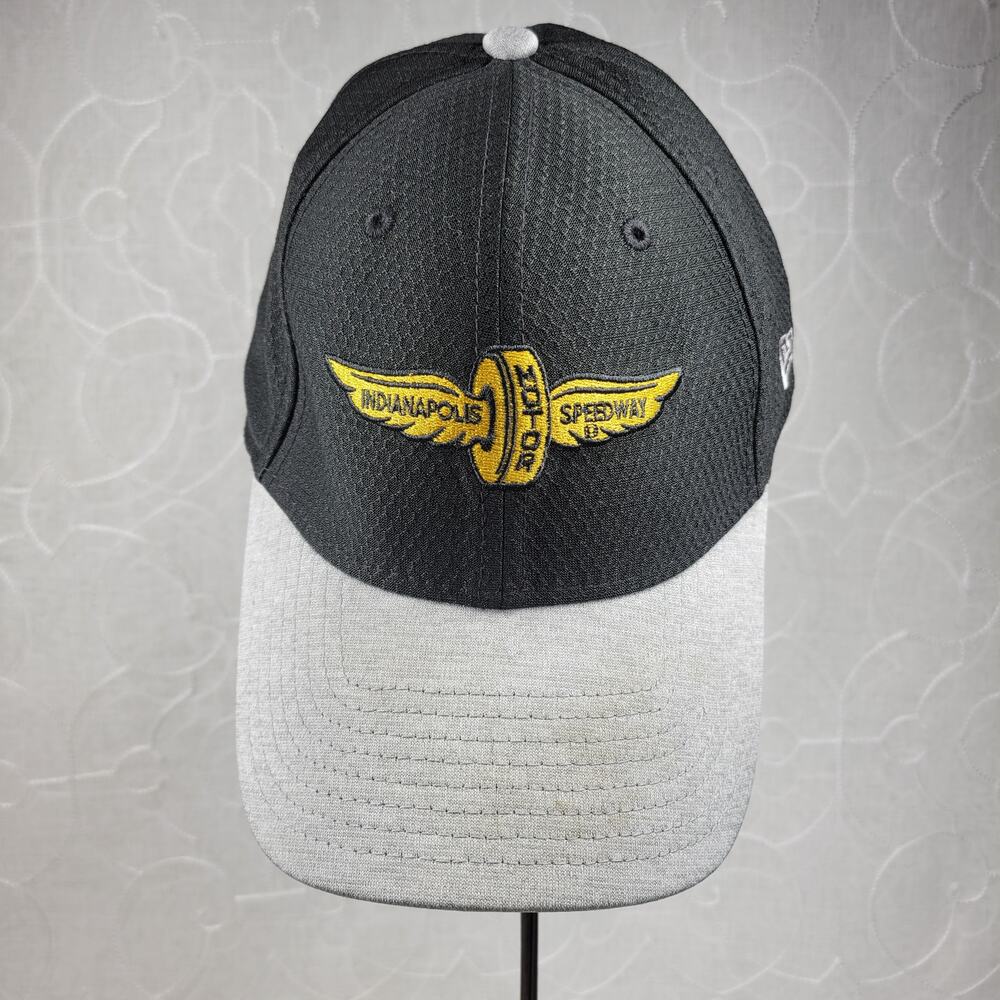 Indianapolis Motor Speedway Hat M/L Black Gray Two Tone Winged Wheel New Era
